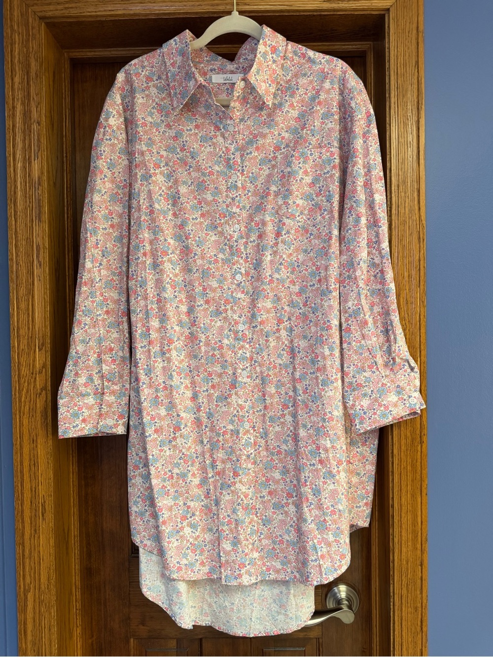TALULAH Floral Button-Down Dress in White, Pink, Blue, Size Medium